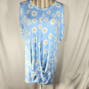 YSYOKOW Blue & White Daisy Print Short Sleeve Knotted Front Hem Top Size XLarge